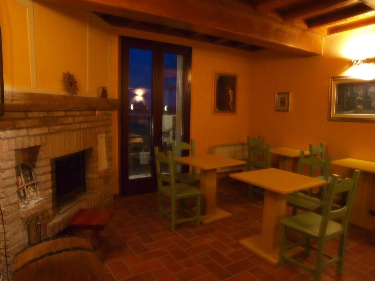 Agriturismo Al Navile Malalbergo Eksteriør billede
